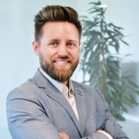 Alexander Pfeifer Email