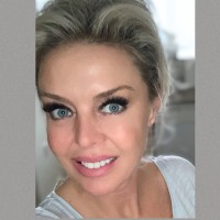 United Airlines Employee Sonya Wolf's profile photo