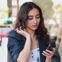 Ayesha Malik Email