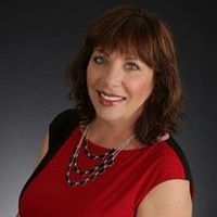 National Realty Centers Employee Melanie Everett's profile photo
