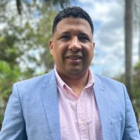 Steiner-Atlantic, LLC Employee Eduardo Taveras's profile photo