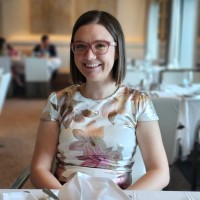 Ashlyn Runyan Email & Phone Number