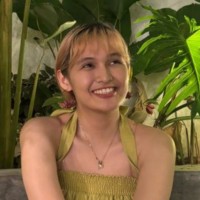 Kyla Peliño Email