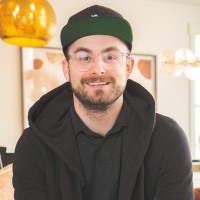 Thomas Turek Email
