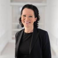 Tina Döscher Email