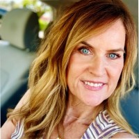Premier Employee Julie Hocking's profile photo