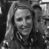 2U Employee Heidi Healy's profile photo