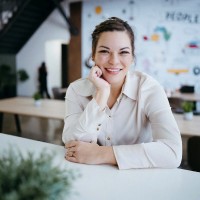 Booth Employee Angela Lucus's profile photo