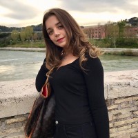 Simona D'Alessio Email