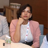 Sunaina Wadhwani Email