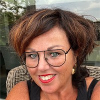 Endless Employee Sandra Peters's profile photo