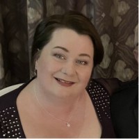 Seonie MacRae Email