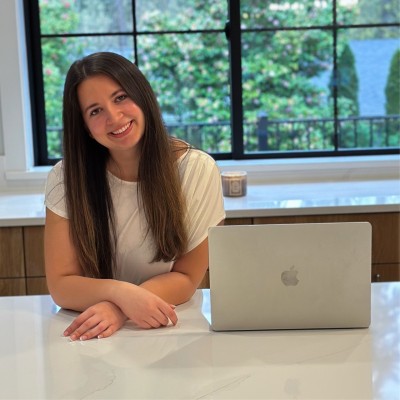 Alexis Donovan Email