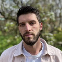 Konstantinos Koutsomarkos Email