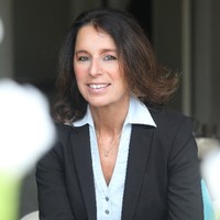 Antoinette Huijbers Email