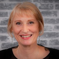 Le Point Employee Christine Deville's profile photo