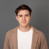 Nico Chapus Email