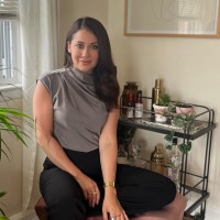 Greyson Clothiers Employee Kelley Bertoli's profile photo