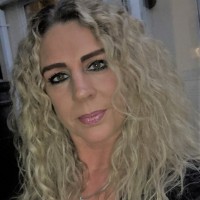 Claire Kenney Email