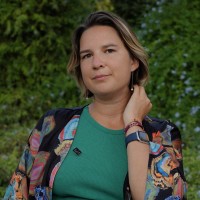Katerina Gracheva Email