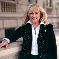 ADR Services, Inc. Employee Lucie Barron's profile photo