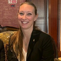 Désirée van Den Broek Email