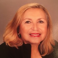 The Keyes Company Employee Nora B.'s profile photo