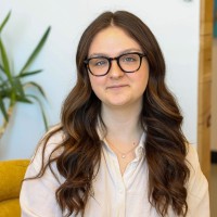 Altitude C Employee Émilie April's profile photo
