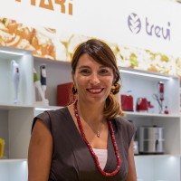 Laura Trevisani Email
