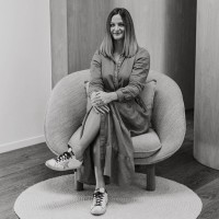 Laura Gray Email