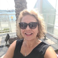 Edina Realty Employee Janis Powers's profile photo