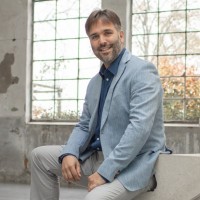 AMOLF Employee Dico Kruining's profile photo