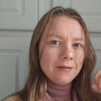Catriona Abbott Email