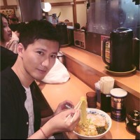 Charlie Y's profile photo