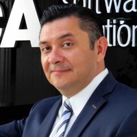 Carlos Flores Martinez Email