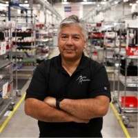 Lee de la Torre Email & Phone Number