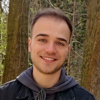 Iván Pérez Huete Email