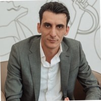 Vasilis Charalampous Email