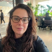 Juliana Pereira Email