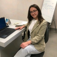 Esin Günyeli Email