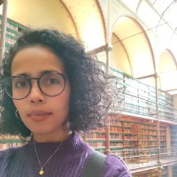 Mariana Rabêlo Email