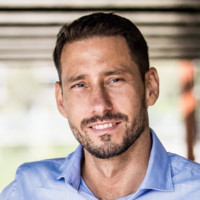 Email e telefono di David Batori