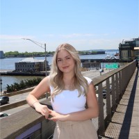 Kintec Search, Inc. Employee Jessica Graue's profile photo