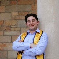 Kirkland & Ellis Employee Avery Harris's profile photo
