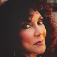 Victoria Vitalie Email & Phone Number