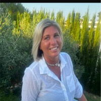 APT Travel Group Employee Sarah Smith's profile photo