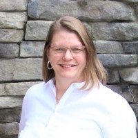 Heirloom Advisors Employee Becky Lew-Hobbs's profile photo