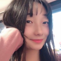 Ueephone Employee Eva Yan's profile photo