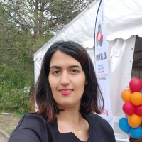 Ensiyeh Raoufi Email
