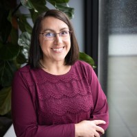 Evey Wellman Email & Phone Number